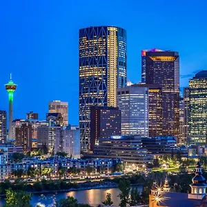 https://steps-from-downtown-calgary-a-suite-with-a-view.calgaryhotelsearch.com