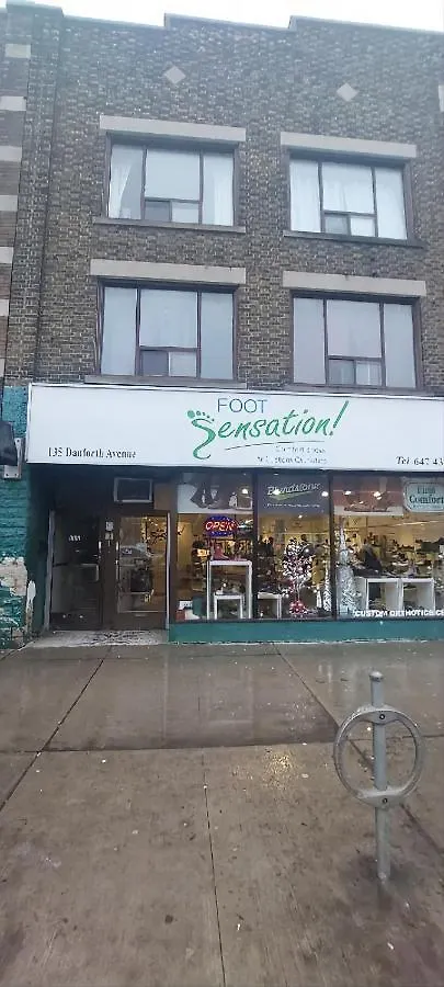Zen Hostel Toronto Homestay